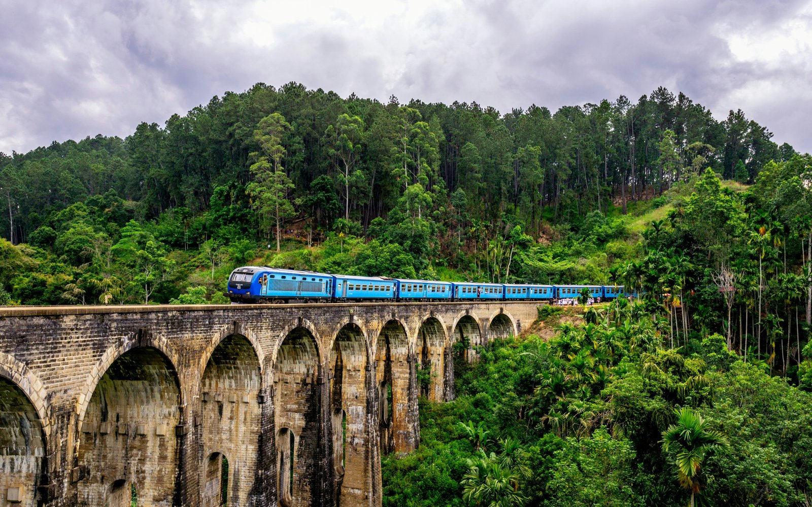Sri Lanka Cultural & Beach Tour Package
